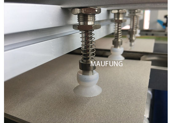Máy làm bìa cứng bán tự động 180pcs/H 200gsm MF-SCM500A